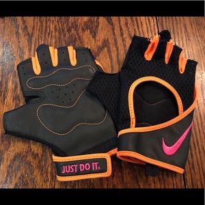 Nike Workout Gloves